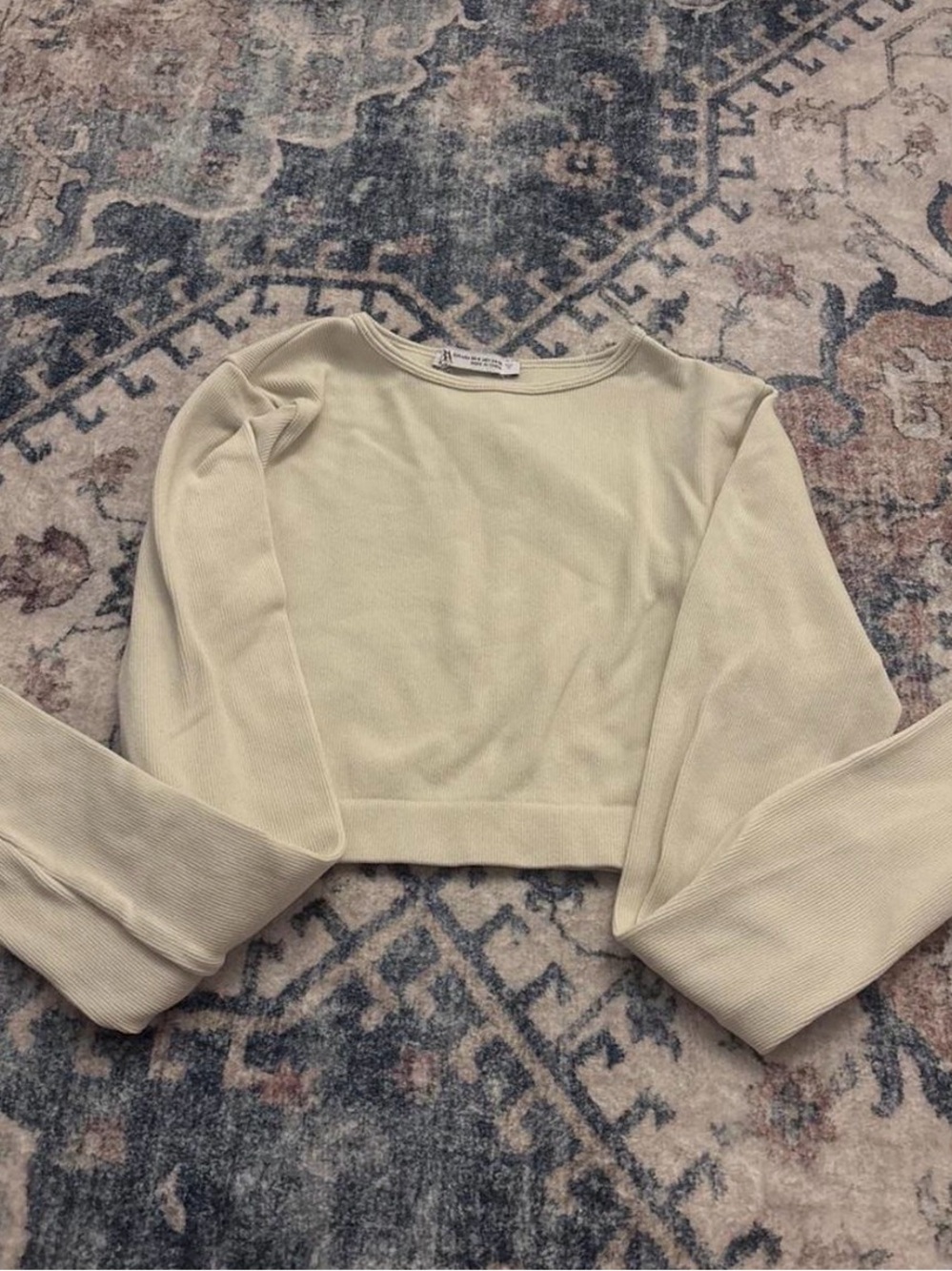 Zara Cream Cropped Ribbed Long-Sleeve Top